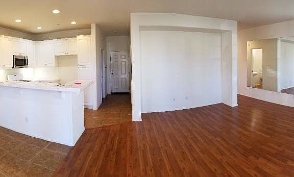 3rd image of 24157 Jacaranda Ln
