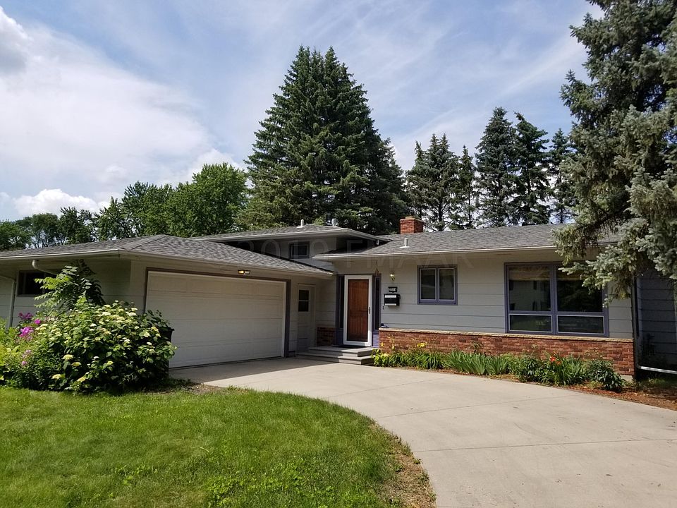 North Fargo 4 Level Home