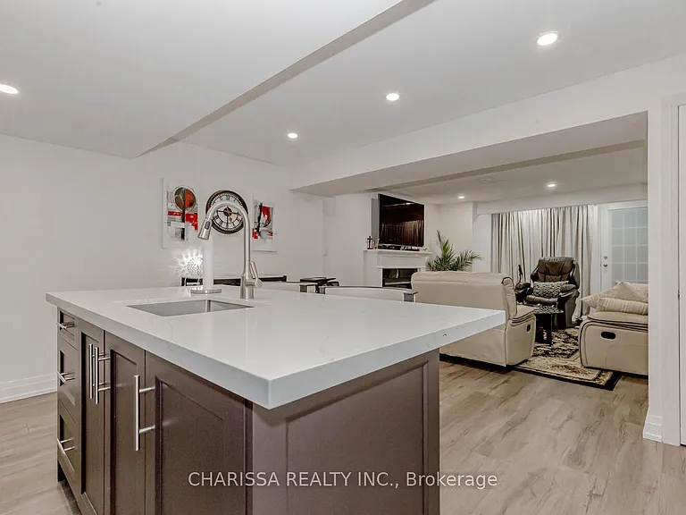 3321 Mintwood Cir — Photo 12