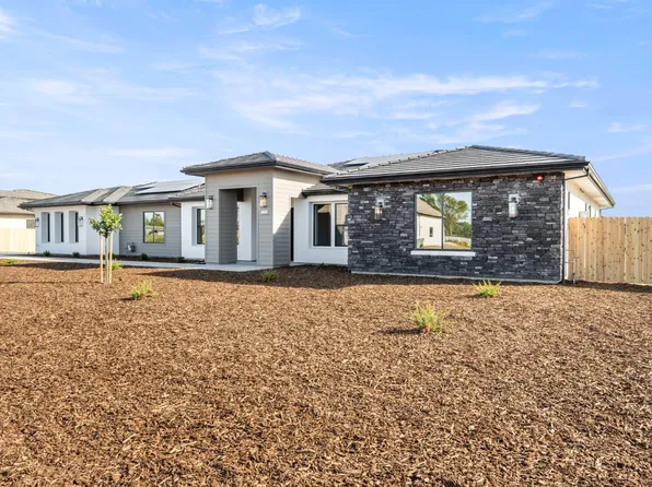 2566 Myers Ranch Ln, West Sacramento, CA 95691