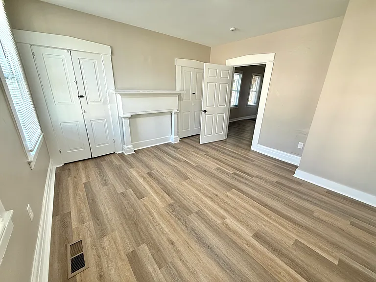 314 N Mechanic St #3 — Photo 5