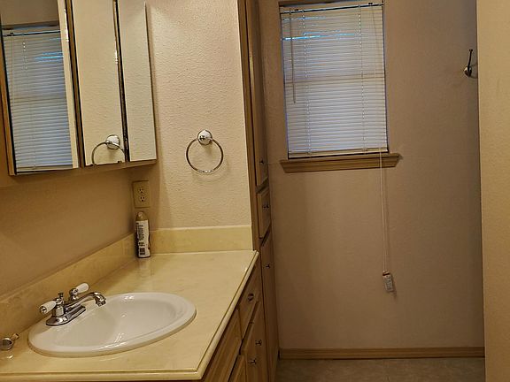 5th image of 3506 Tompkins Dr