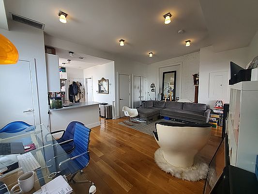 5th image of 184 Joralemon St APT 12B
