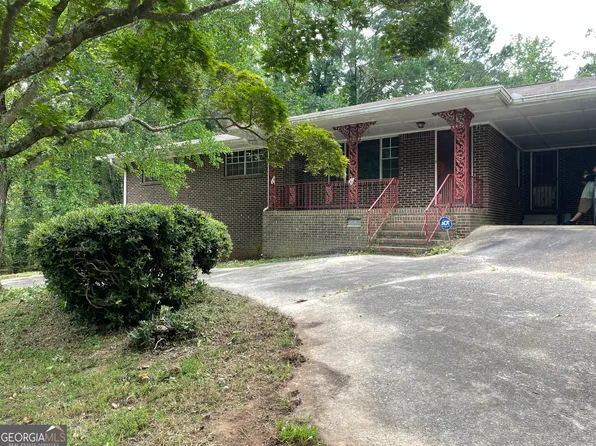 3289 Rowden Rd, Ellenwood, GA 30294