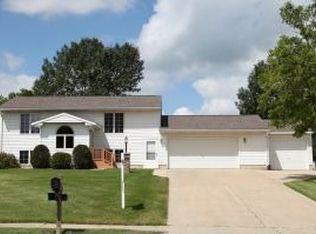 2306 12th St SW, Austin, MN 55912