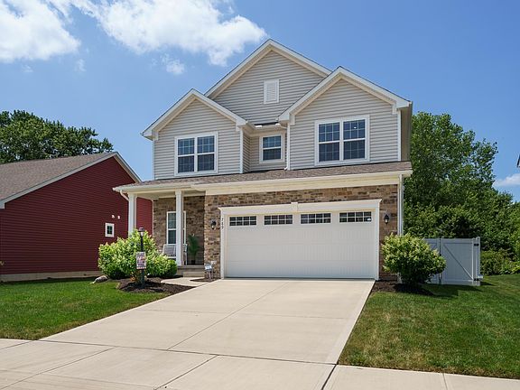 3rd image of 789 Wallace Dr