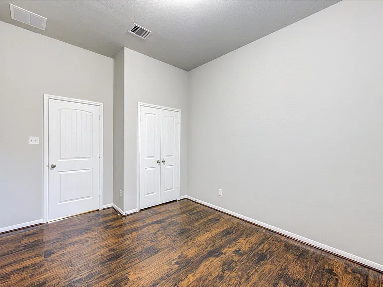5314 Silver Ledge Dr — Photo 39