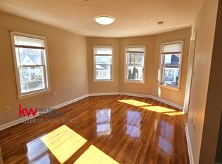 8 N Steele St #3, Worcester, MA 01607