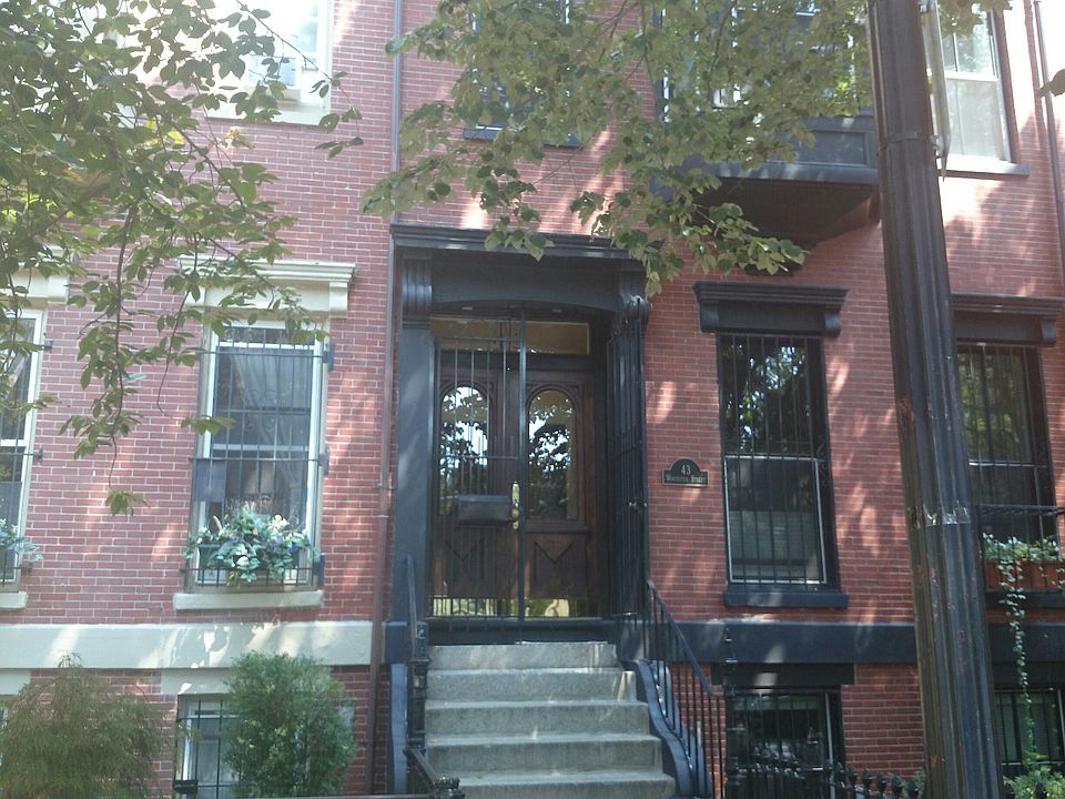 2nd image of 43 Worcester St #2