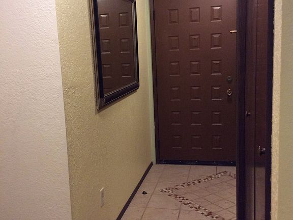 4th image of 800 Roza Dr