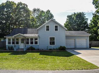 355 S State St, Newaygo, MI 49337