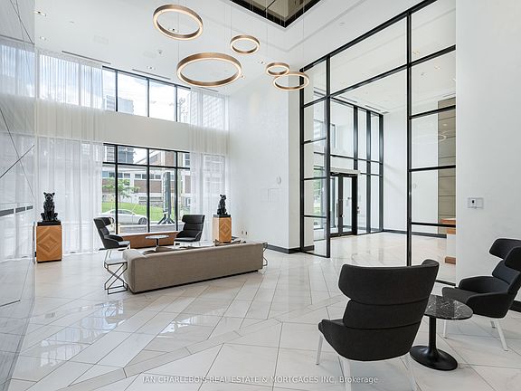 5th image of 255 Bay St #1701