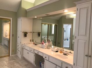 14626 Grandview St, Overland Park, KS 66221
