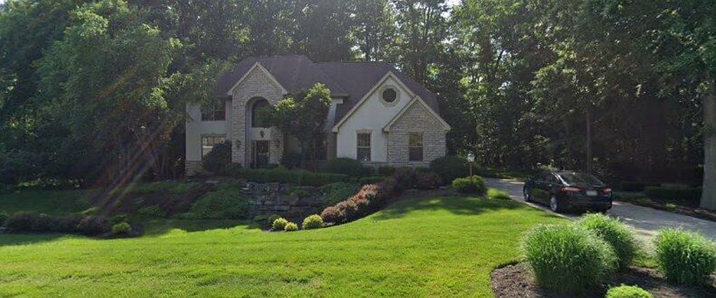 Real estate listing image