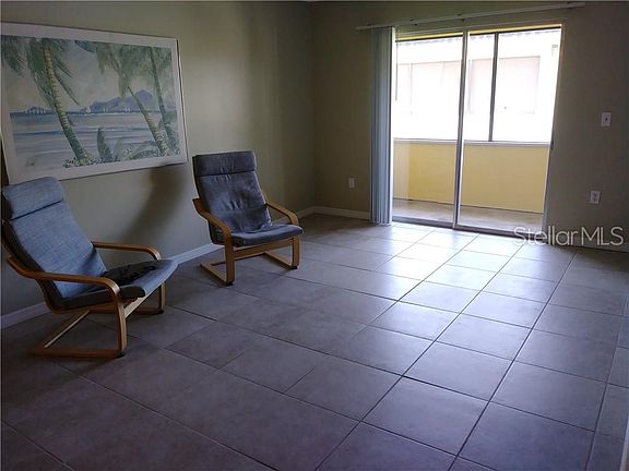 4th image of 5503 Fountain Lake Cir APT A205