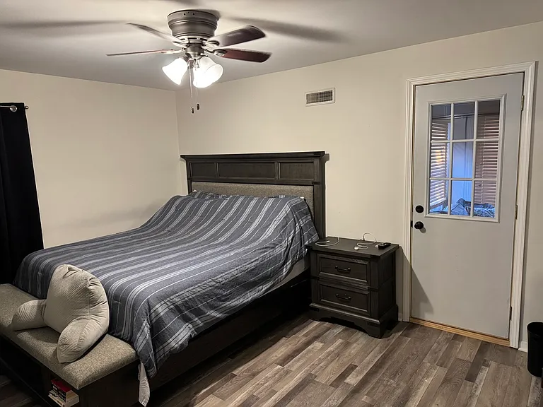 2524 W 109th Pl — Photo 18