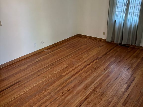 4th image of 2535 S 54th St