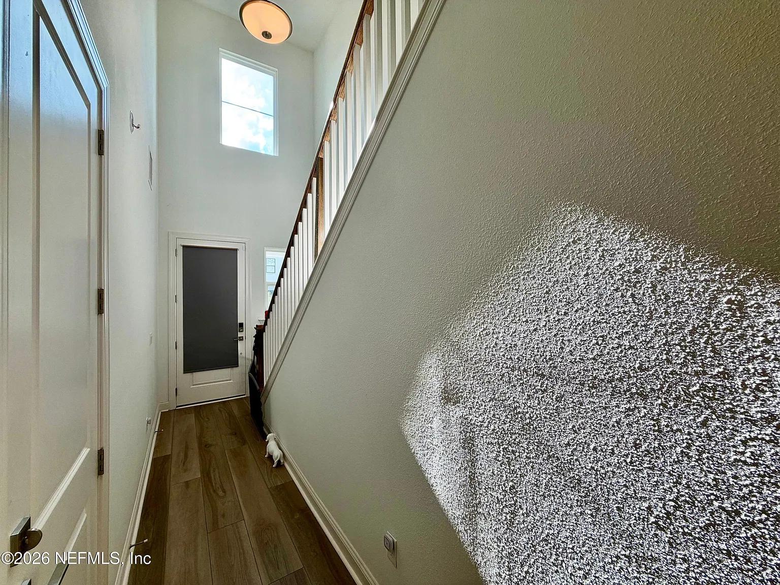 3 bed, 2.5 bath, 2018 sqft, $3,145 — Photo 4