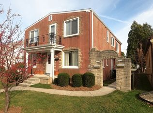 3252 S Burrell St, Milwaukee, WI 53207