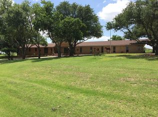 13452 Us Highway 281, Windthorst, TX 76389