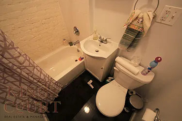 Rented by Kings Court Real Estate