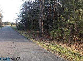 217 Chapel Rd, New Canton, VA 23123