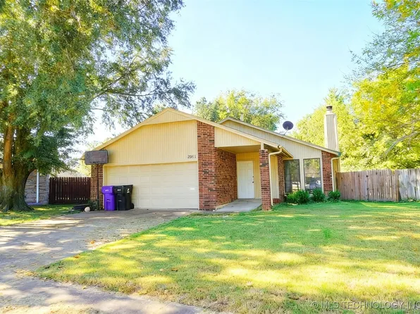 2511 E Princeton Ct, Broken Arrow, OK 74014