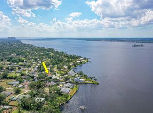 4560 E Riverside Dr, Fort Myers, FL 33905