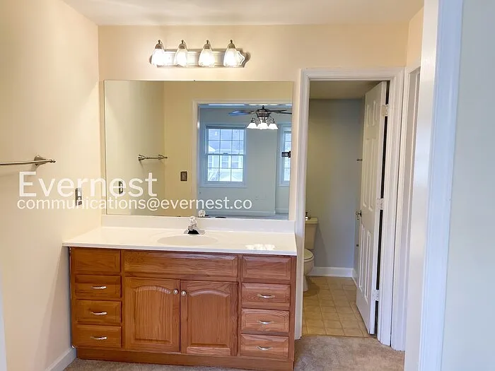 12135 Salemtown Dr — Photo 8