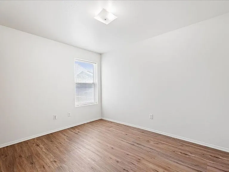 6005I Chapel Hill Blvd #I-102 — Photo 12
