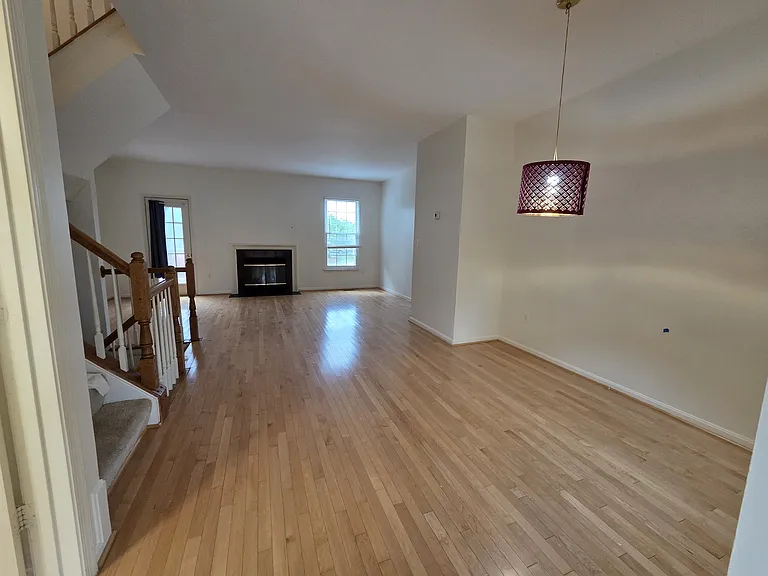 2470 Clover Field Cir — Photo 8