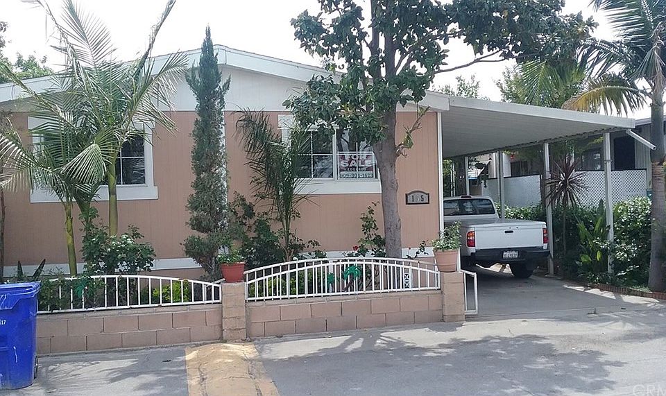 1st image of 10701 Cedar Ave Space 155