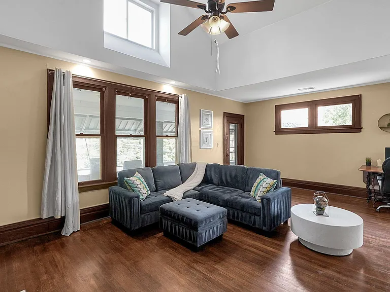 366 Berkeley Rd — Photo 5