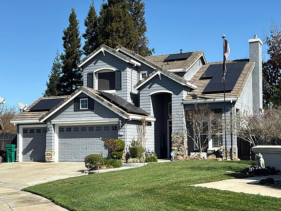 2nd image of 60 Grand Fir Dr