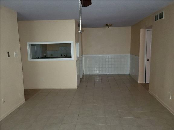 3rd image of 10211 Sugar Branch Dr APT 485