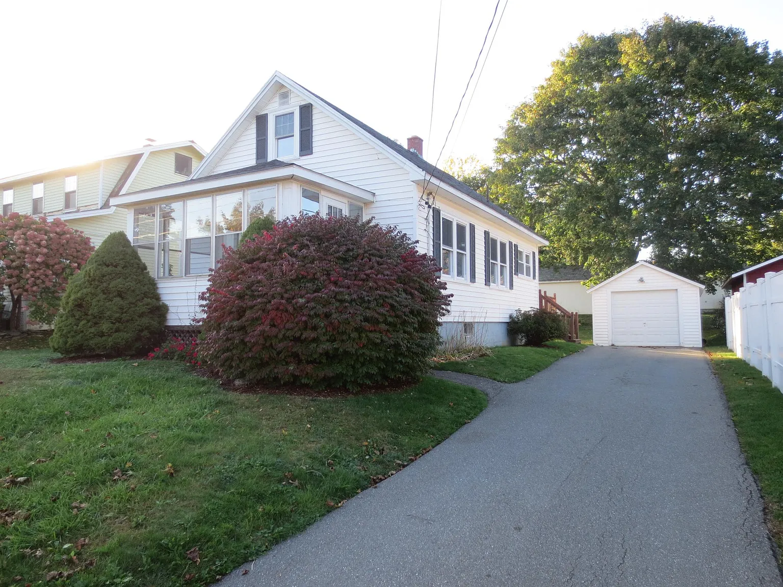 2 bed, 980 sqft, $1,975 — Photo 2