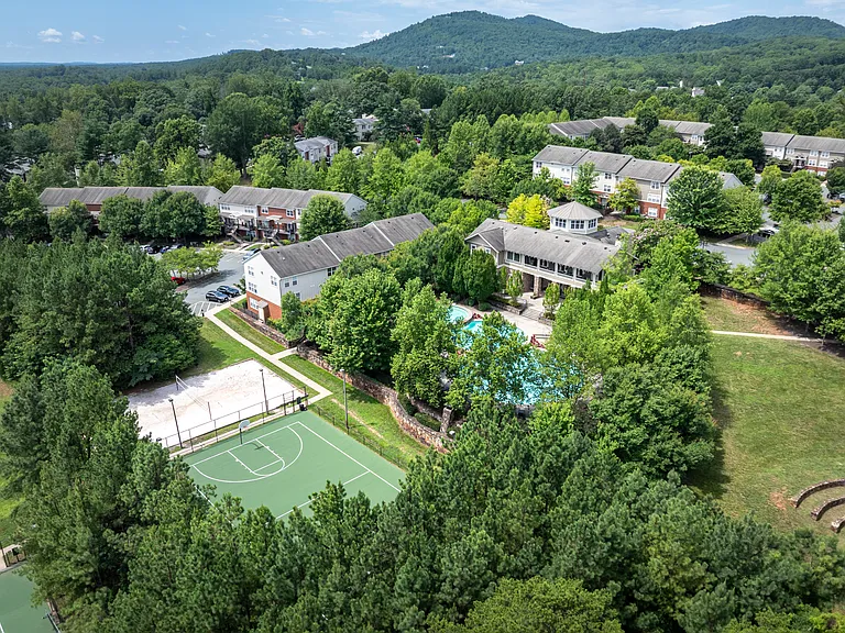 Woodlands Of Charlottesville — Photo 195