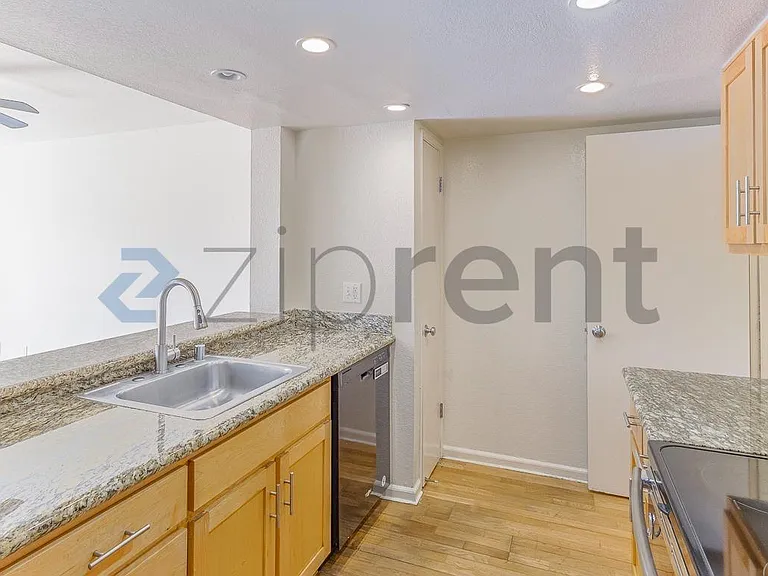 374 Tabor Ave — Photo 4
