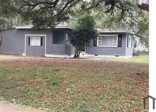 4 bed, 1500 sqft, $1,500 — Photo 2