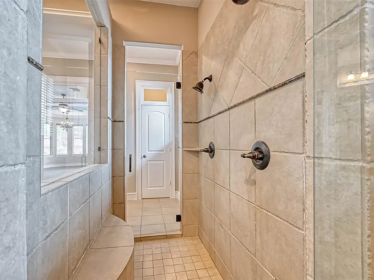 13815 Nathan Ridge Ln — Photo 37
