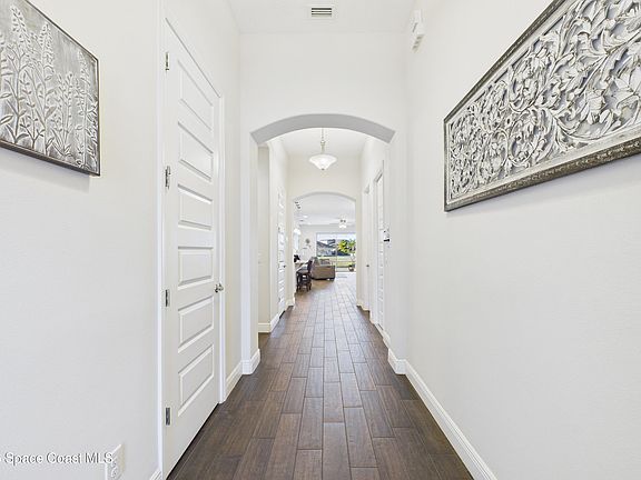 5th image of 7663 Poulicny Ln