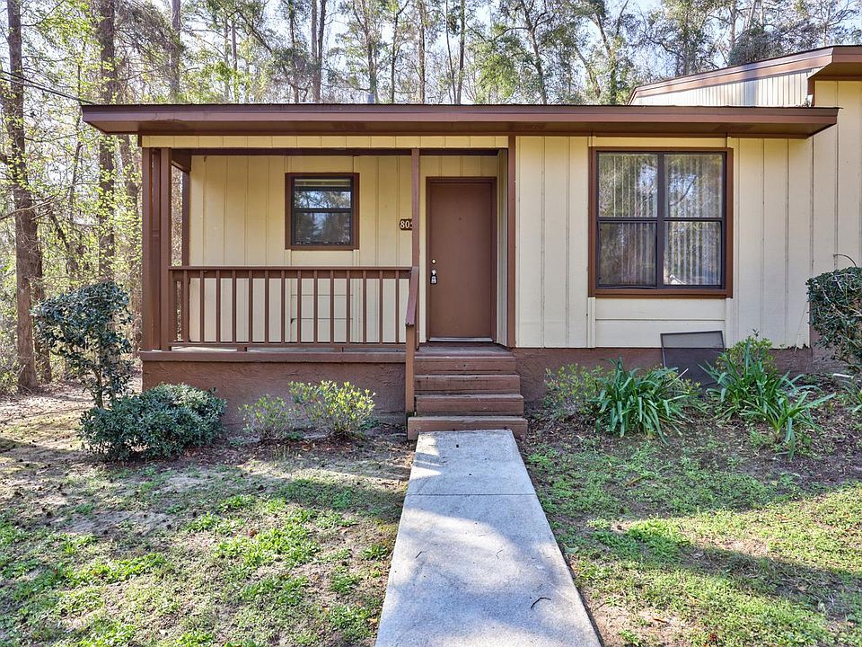 1st image of 805 Livingston Ct
