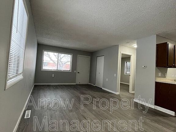 5th image of 11141 N 137th St #12