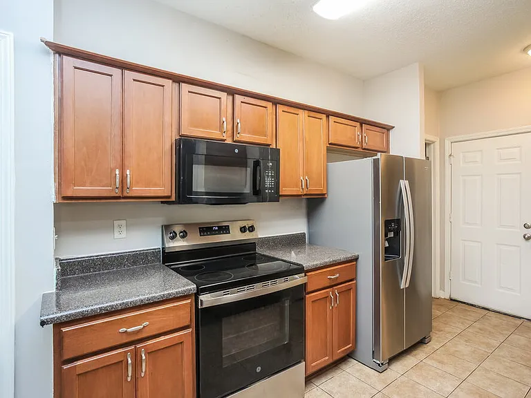 8116 Fleets Run Dr — Photo 6