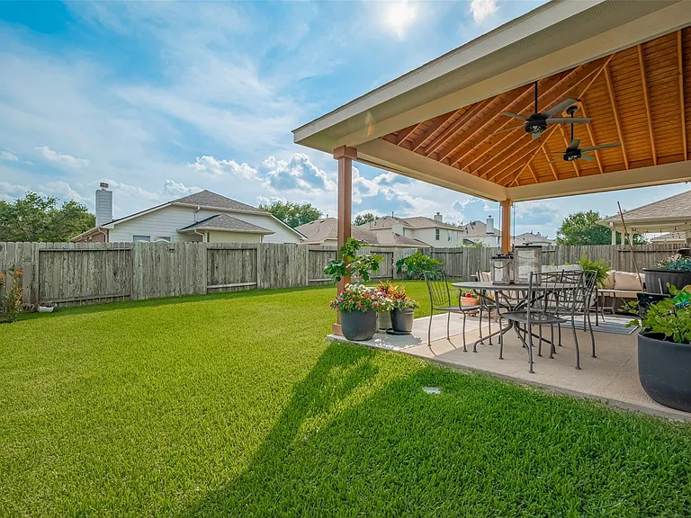 25203 Melody Oaks Ln — Photo 36