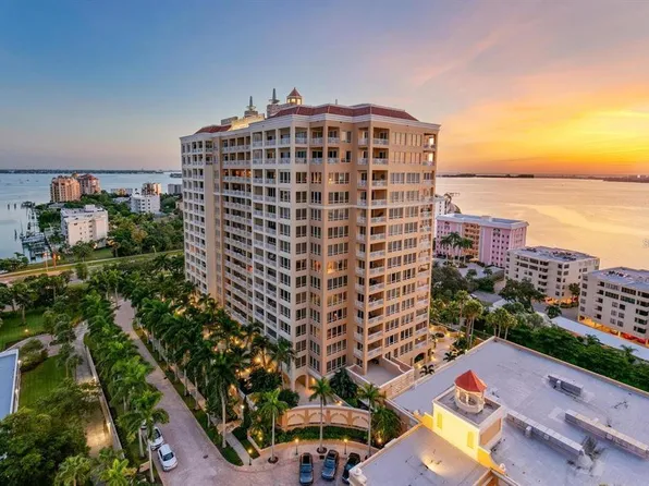 35 Watergate Dr Suite 1104, Sarasota, FL 34236