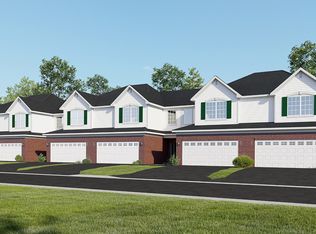 Marianne Plan, Lakes Park : Traditional Townhomes, New Lenox, IL 60451