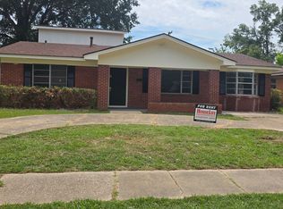 625 Rainbow Dr, Shreveport, LA 71106