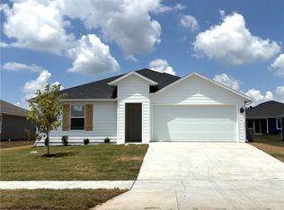 580 Raegan St, Prairie Grove, AR 72753
