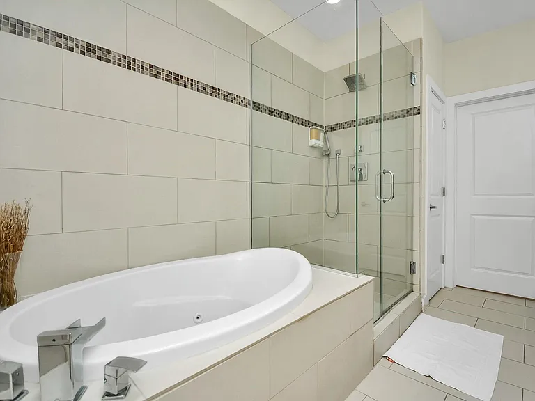 4608 Nett St #D — Photo 37